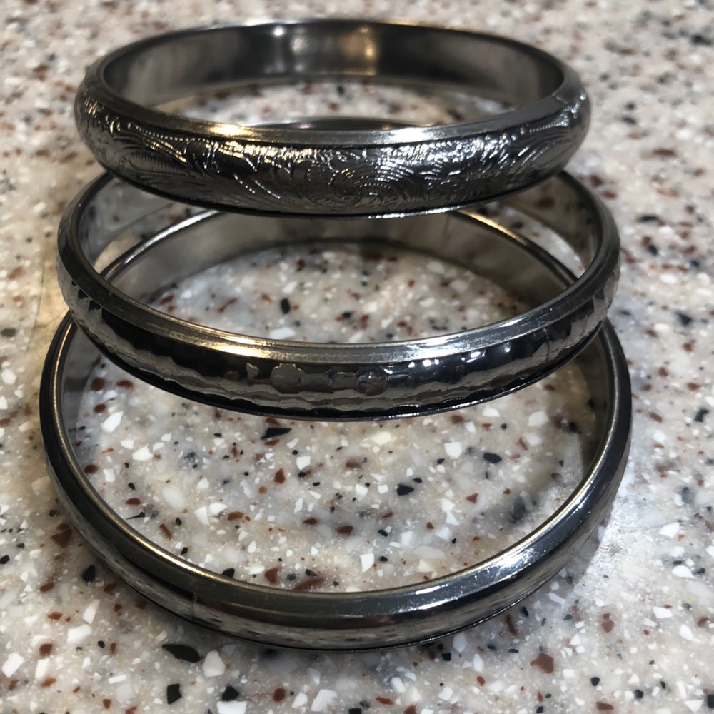 🆕 Set of 3 Bangles